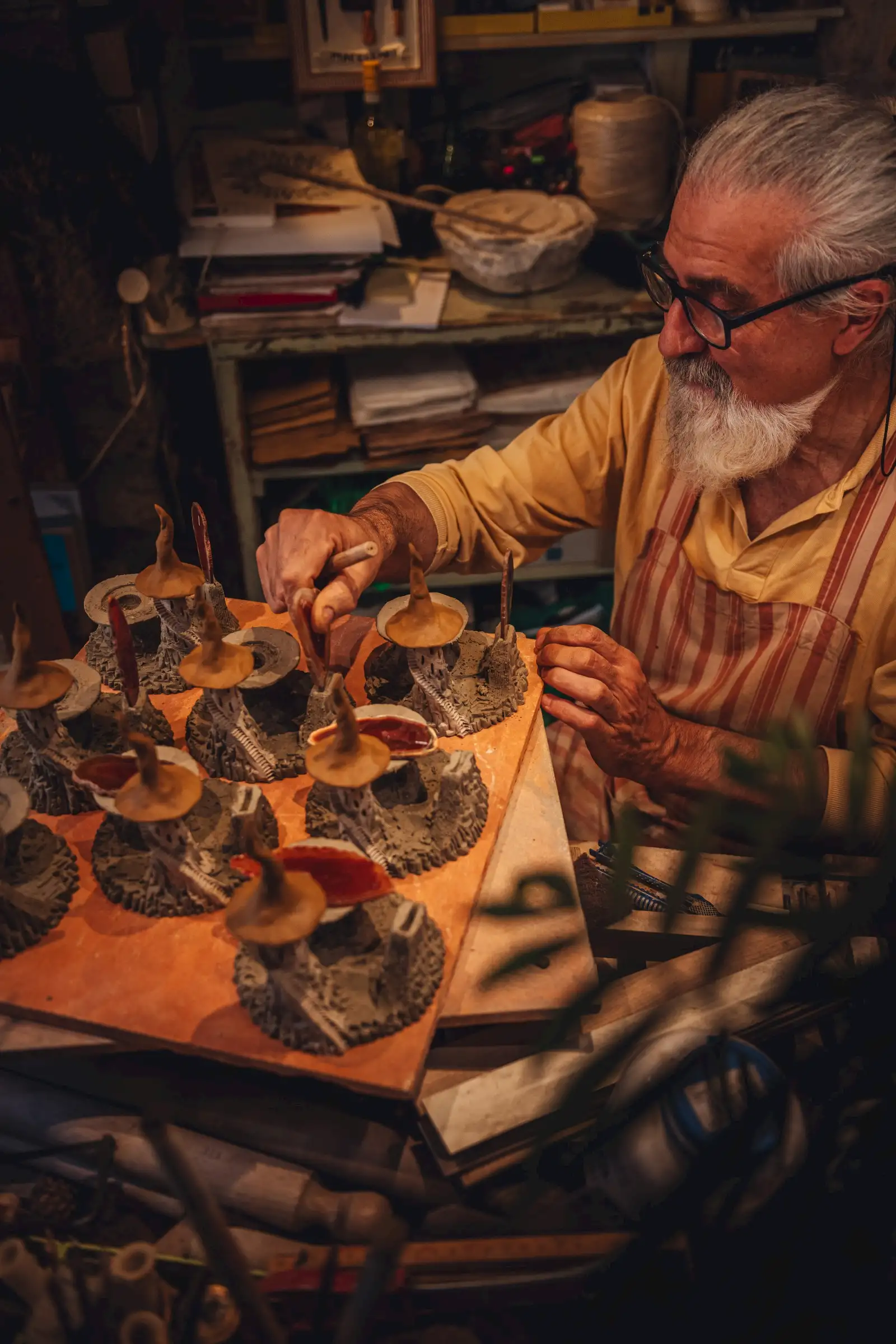 Traditional ceramiche & pottery